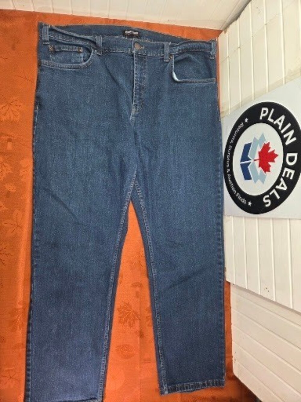 Kirkland Signature Men's Straight Leg Jeans, Medium Wash, 42x32